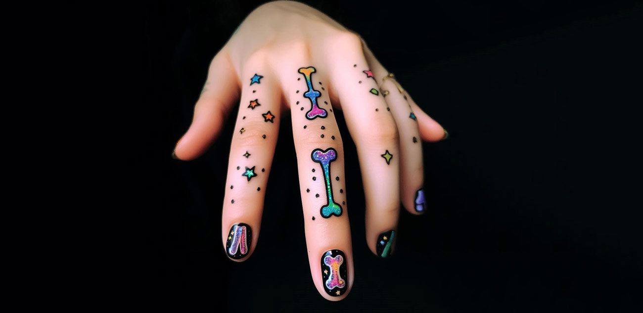Finger Tattoos - The Most Beautiful Finger Tattoo Ideas For Men & Women